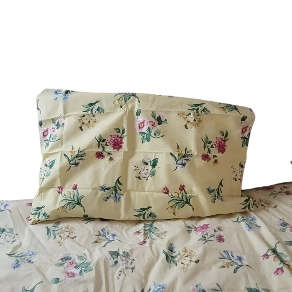 Vintage Springs Floral Red Blue Yellow Pillowcase